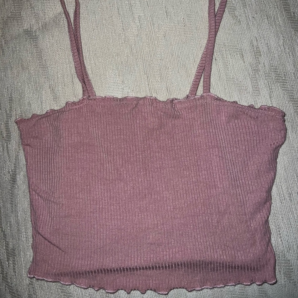 Lavender ribbed crop tank top